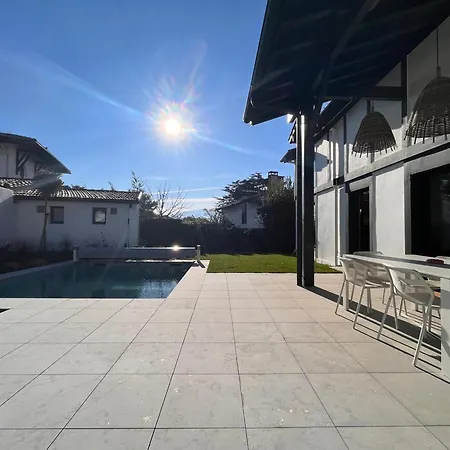 Contemporaine, Piscine Chauffee, Proche Ocean A - Fr-1-239-682 Holiday home